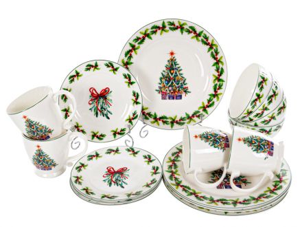 Цена: Рождественский набор посуды 16 пр( 4 тарелки 26 см, 4 тарелки 19 см, 4 салатника 13 см, 4 чашки 300