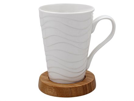 Цена: Чашка на бамбуковой подставке 400 мл