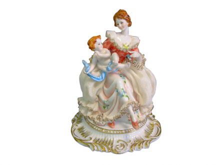 Ціна: Фігурка декоративна Дама з дитиною, 19 см