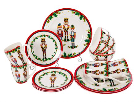 Ціна: Різдвяний набір посуду 16 пр(4 тарілки 26 см, 4 тарілки 19 см, 4 салатника 13 см, 4 кружки 300 мл)